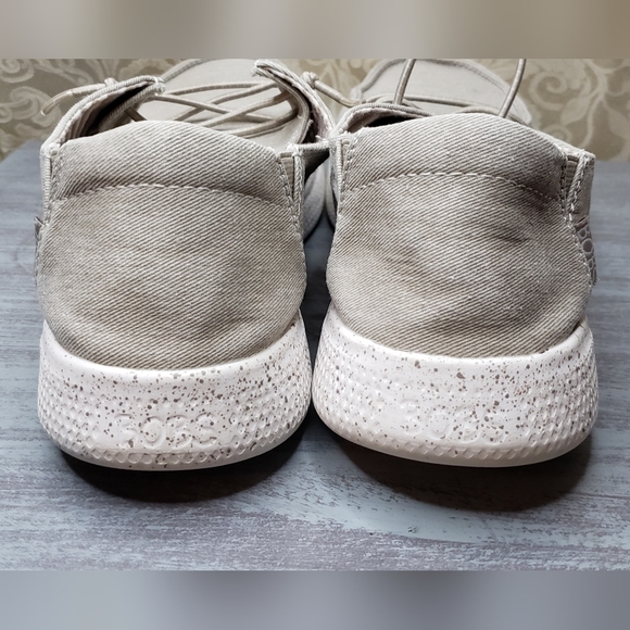 BOBS from Skechers Tan canvas loafers women's size 9 (sa211) - Picture 6 of 12